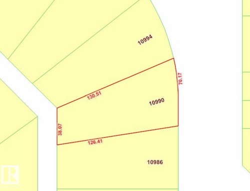 Plat Map. Illustrating lot boundaries and dimensions for the property - 10990 135 Street Nw, Edmonton, AB 