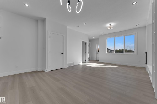 213 Falcon Crescent, Leduc, AB 