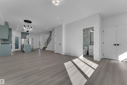 213 Falcon Crescent, Leduc, AB 