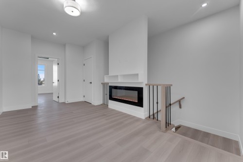 213 Falcon Crescent, Leduc, AB 