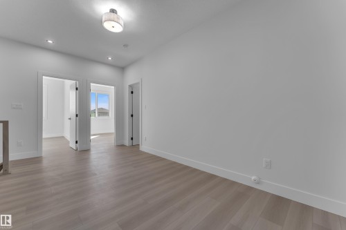 213 Falcon Crescent, Leduc, AB 