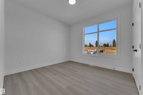 213 Falcon Crescent, Leduc, AB 