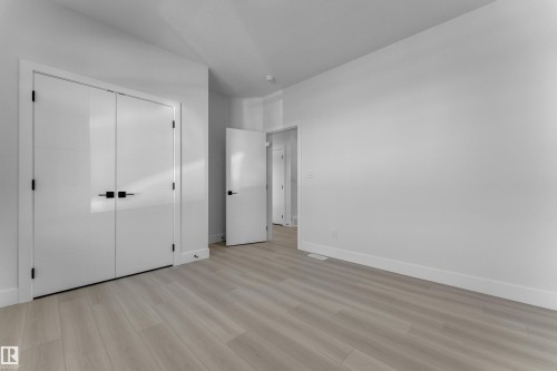 213 Falcon Crescent, Leduc, AB 