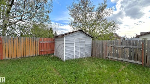 4928 31 Avenue Nw, Edmonton, AB 