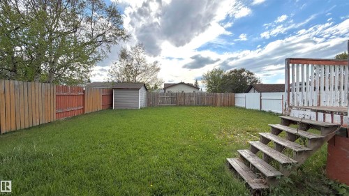 4928 31 Avenue Nw, Edmonton, AB 