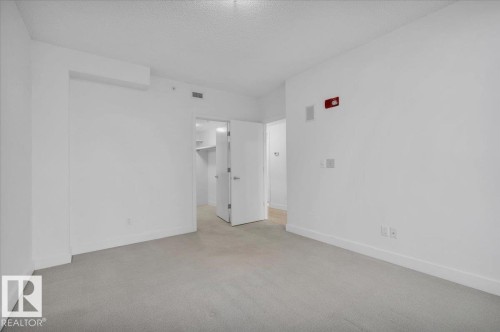 #503 10028 119 St Nw, Edmonton, AB - Indoor Photo Showing Other Room