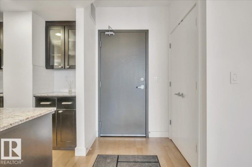 #503 10028 119 St Nw, Edmonton, AB - Indoor Photo Showing Other Room