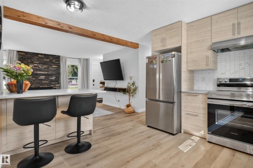 1931 145A Avenue Nw, Edmonton, AB 