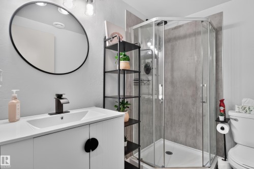 1931 145A Avenue Nw, Edmonton, AB 