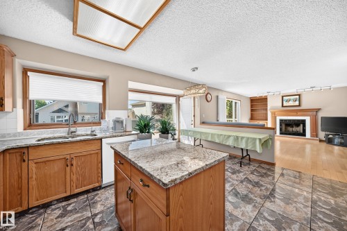 271 Ormsby Road Nw, Edmonton, AB 