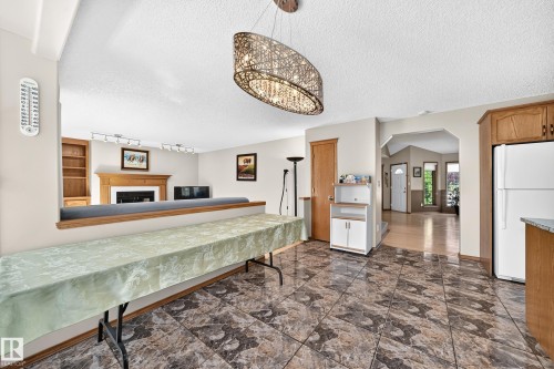 271 Ormsby Road Nw, Edmonton, AB 
