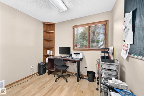 271 Ormsby Road Nw, Edmonton, AB 