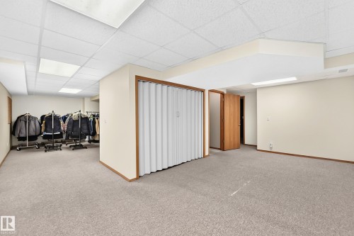 271 Ormsby Road Nw, Edmonton, AB 
