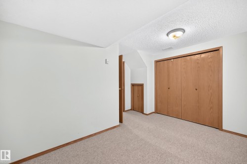 271 Ormsby Road Nw, Edmonton, AB 