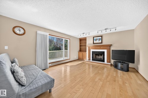 271 Ormsby Road Nw, Edmonton, AB 