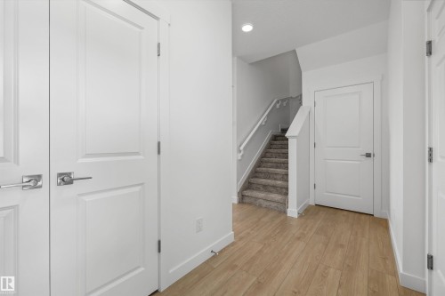 19123 20 Avenue Nw, Edmonton, AB 