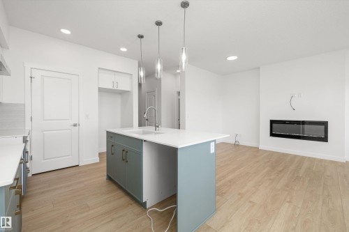 19123 20 Avenue Nw, Edmonton, AB 