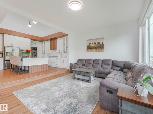 86 Miller Wynd, Leduc, AB - Indoor Photo Showing Living Room