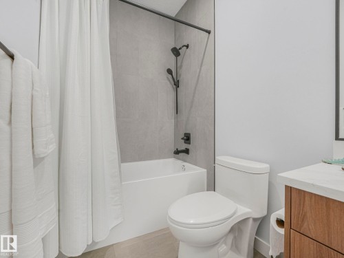 86 Miller Wynd, Leduc, AB - Indoor Photo Showing Bathroom