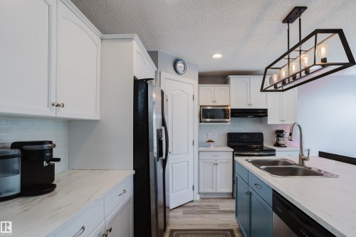 8307 6 Avenue Sw, Edmonton, AB 