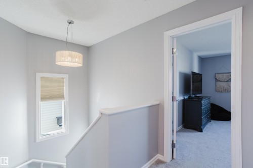 8307 6 Avenue Sw, Edmonton, AB 