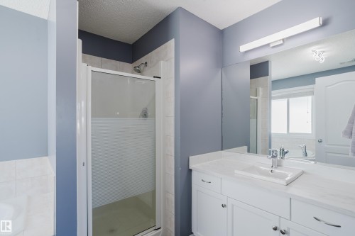 8307 6 Avenue Sw, Edmonton, AB 