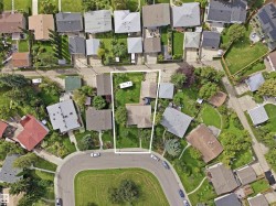 5416 114A Street NW  Edmonton, AB T6H 3M7