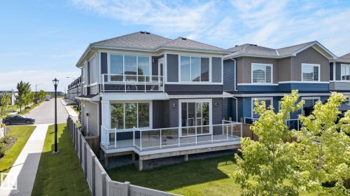 Back house - 16304 19 Avenue Sw, Edmonton, AB 