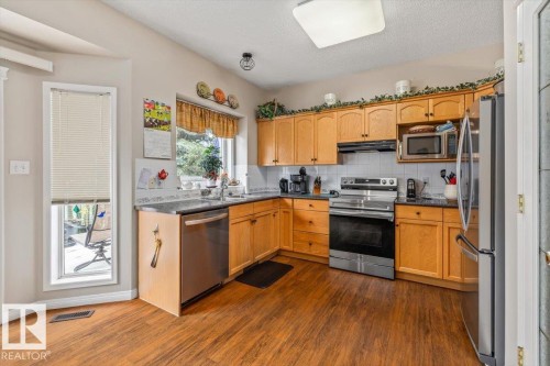1 Longview Place, Spruce Grove, AB 