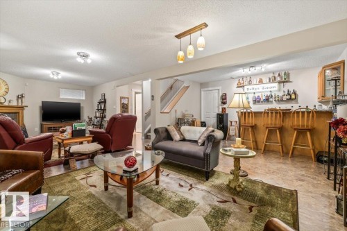 1 Longview Place, Spruce Grove, AB 