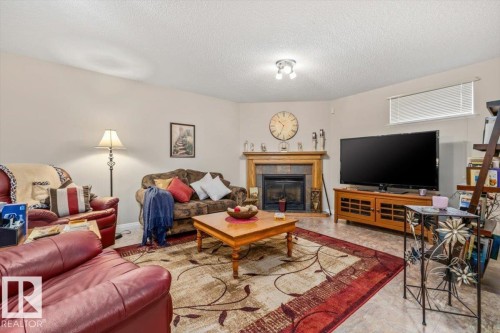 1 Longview Place, Spruce Grove, AB 