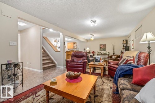 1 Longview Place, Spruce Grove, AB 