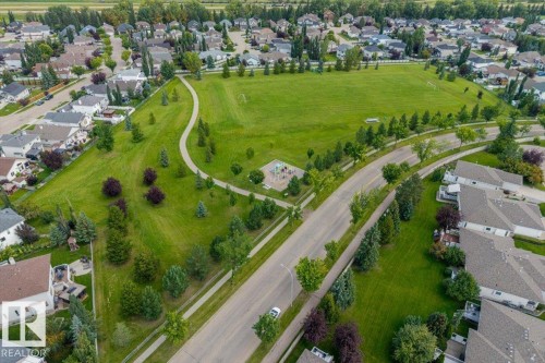 1 Longview Place, Spruce Grove, AB 