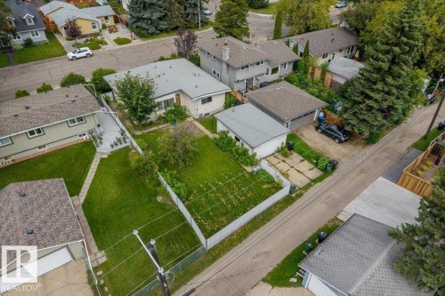 12107 40 Avenue Nw, Edmonton, AB 