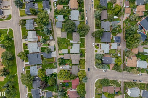 12107 40 Avenue Nw, Edmonton, AB 