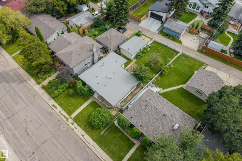 12107 40 Avenue Nw, Edmonton, AB 