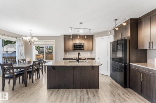 114 Hilldowns Drive, Spruce Grove, AB 