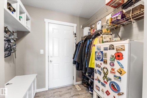 114 Hilldowns Drive, Spruce Grove, AB 