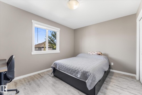 114 Hilldowns Drive, Spruce Grove, AB 