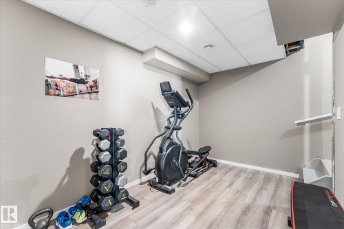 114 Hilldowns Drive, Spruce Grove, AB 