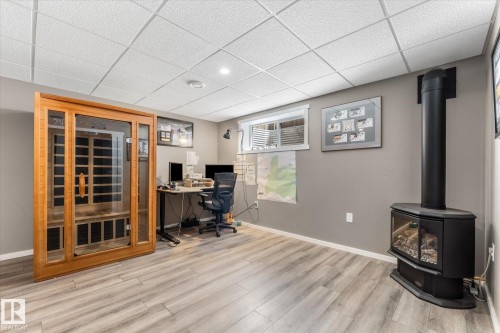 114 Hilldowns Drive, Spruce Grove, AB 