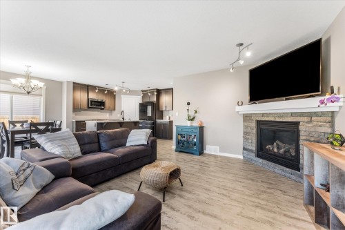 114 Hilldowns Drive, Spruce Grove, AB 
