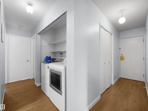 #4 3851 76 St Nw, Edmonton, AB 