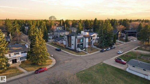 44B Valleyview Crescent Nw, Edmonton, AB 