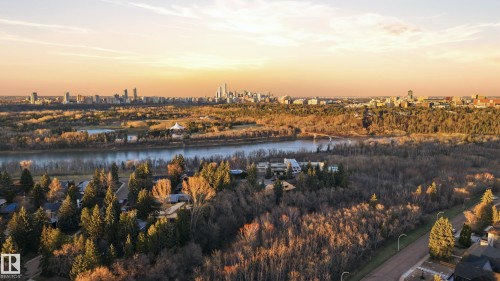 44B Valleyview Crescent Nw, Edmonton, AB 