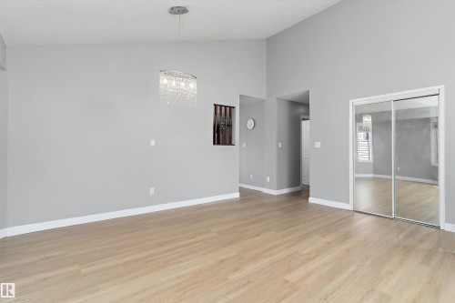 14707 33 Street Nw, Edmonton, AB 