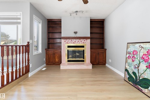 14707 33 Street Nw, Edmonton, AB 