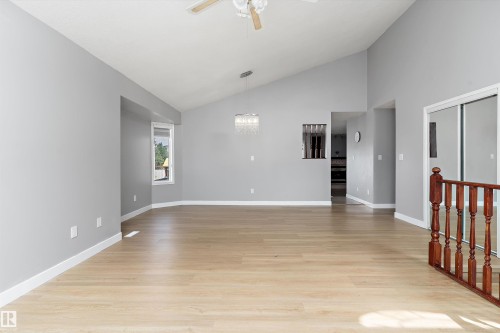 14707 33 Street Nw, Edmonton, AB 