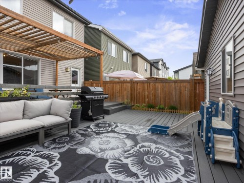 2533 Price Way Sw, Edmonton, AB 
