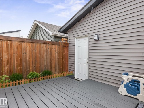2533 Price Way Sw, Edmonton, AB 